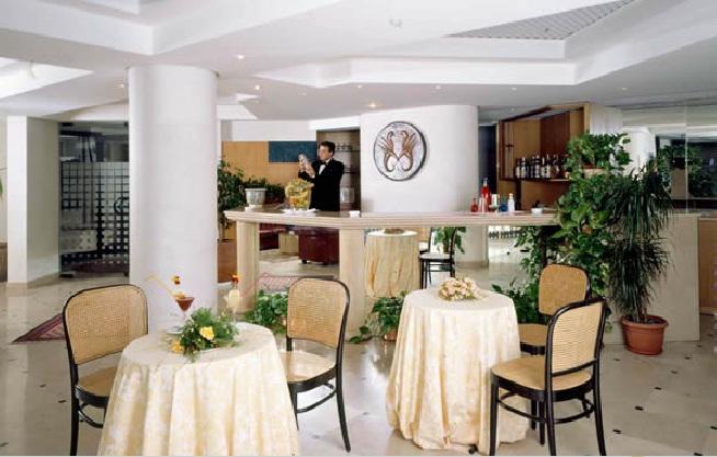 Hyencos Hotel Callyon Торре-Сан-Джованни-Удженто Экстерьер фото
